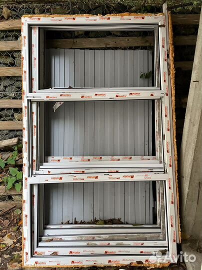 Поастикое окно