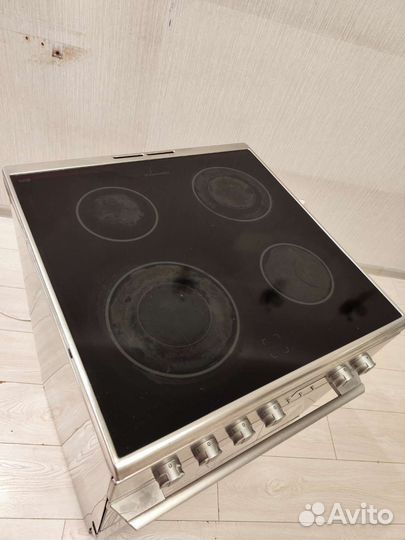 Стеклокерамическая плита бу Electrolux