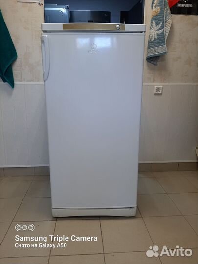 Холодильник Indesit 125sm