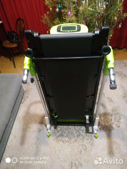 Электрическая беговая дорожка