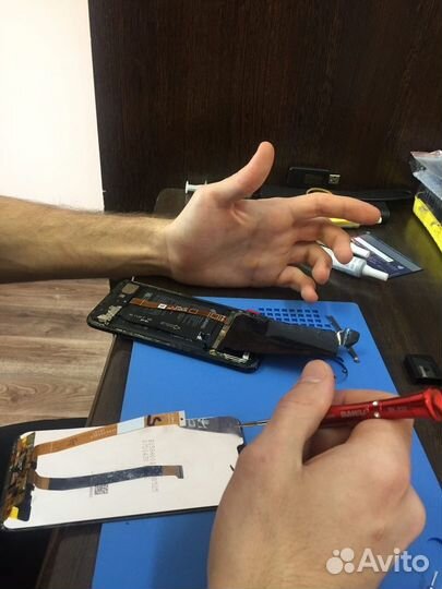 Ремонт телефонов/компьютеров