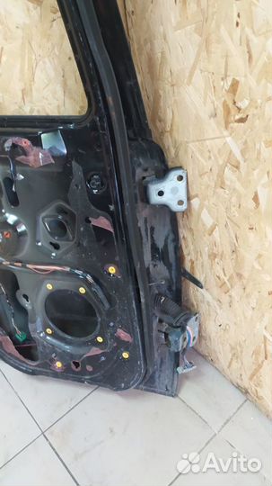 Дверь задняя левая для Land Rover Freelander I