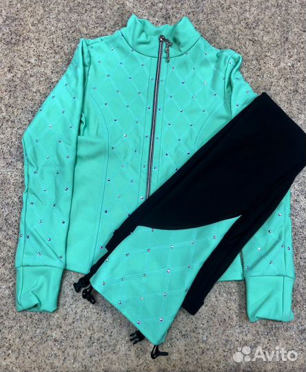 Термокостюм для фигуристки