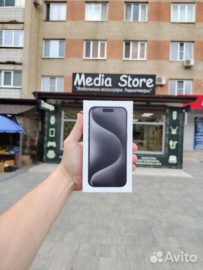 iPhone 15 Pro, 128 ГБ