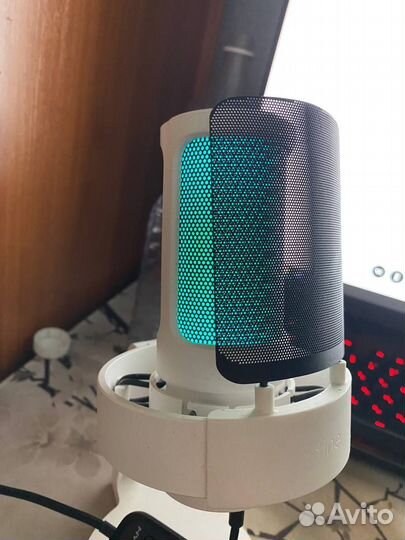 Микрофон Fifine A8 белый (игровой)