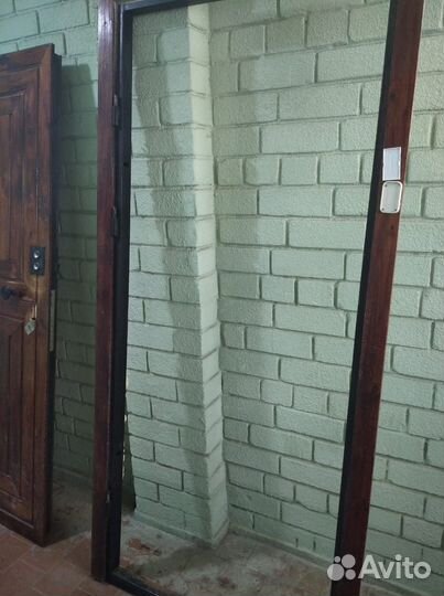 Металлическая дверь бу