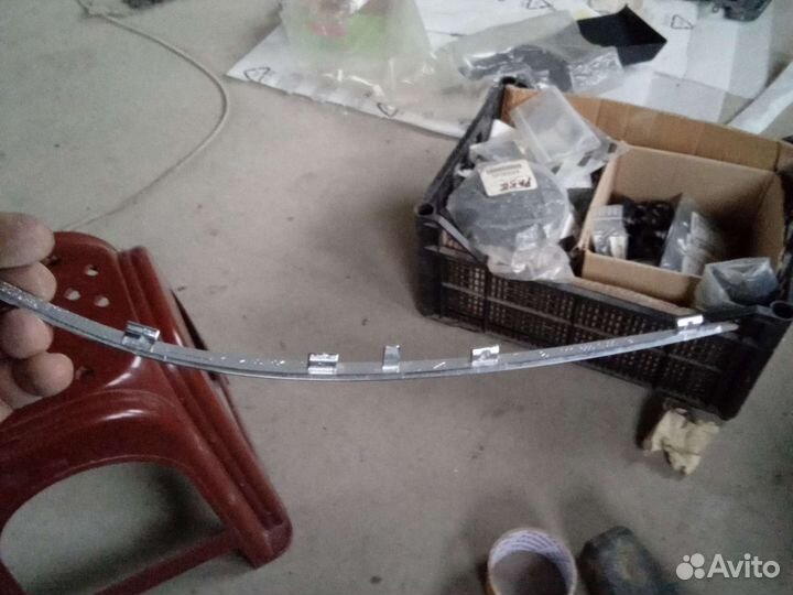 Мерседес Е211 молдинг бампера