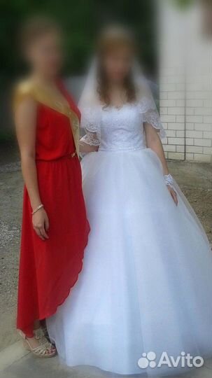 Свадебное платье