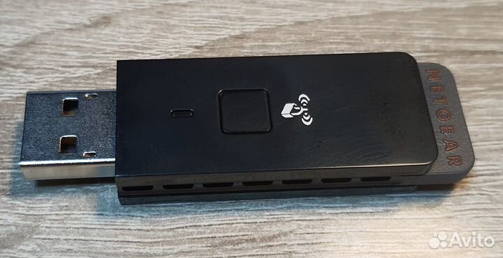 Сетевой адаптер WiFi USB NetGear WNA1100-100PES