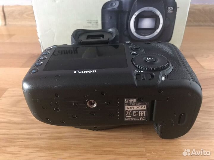 Canon 5Dsr body (пробег 8 тыс. кадров)