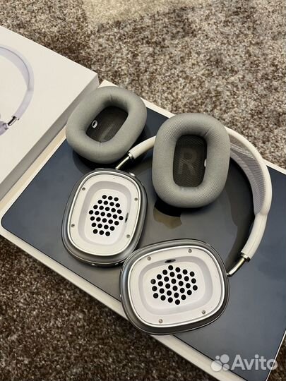 Apple airpods Pro MAX