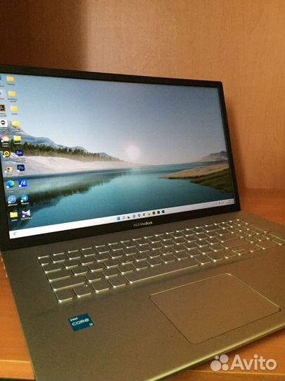 Ноутбук asus vivobook 17