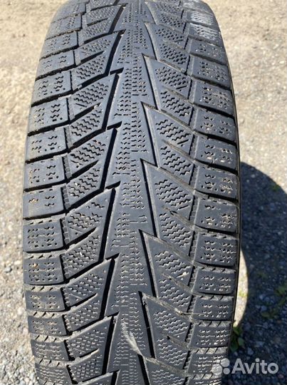 Hankook Winter I'Cept IZ2 205/65 R16