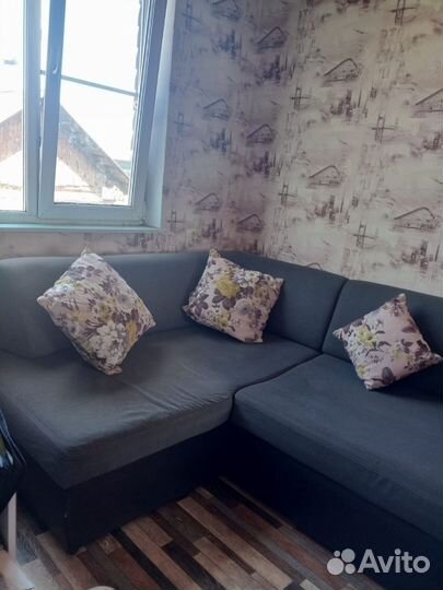 Угловой диван-кровать хороший