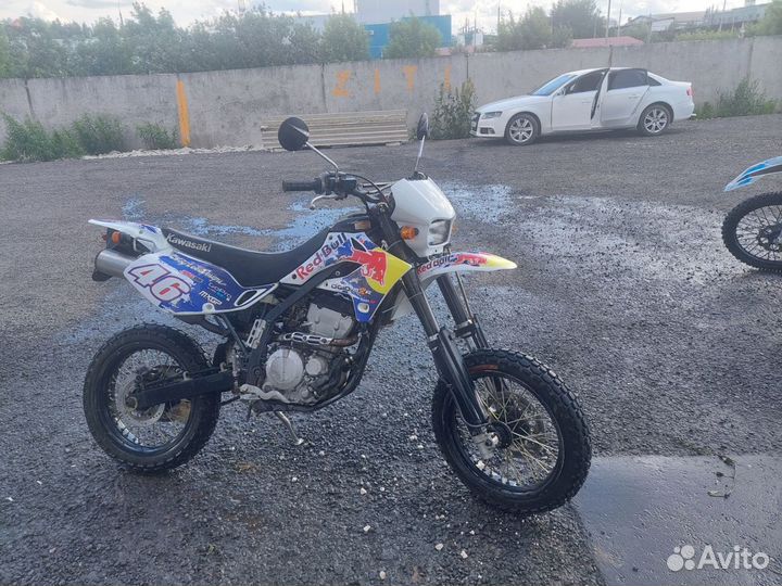 Продам кавасаки KLX250