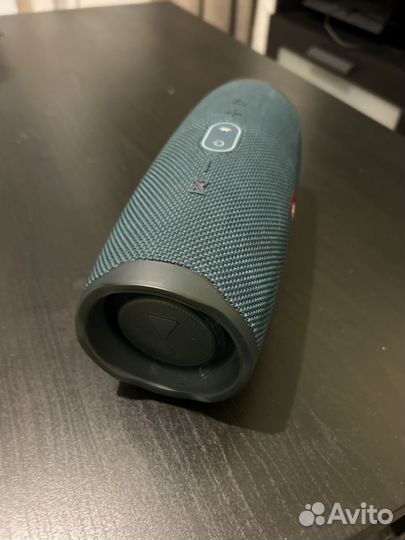 Колонка jbl charge 4