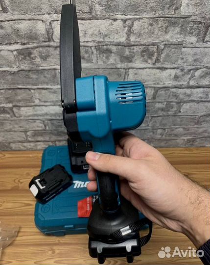 Сучкорез makita