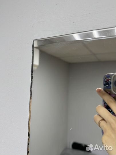 Зеркало настенное