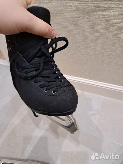 Фигурные коньки risport excellence