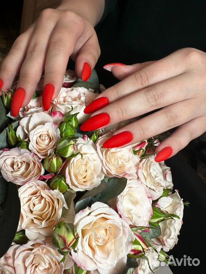 Маникюр и педикюр Коммунарка