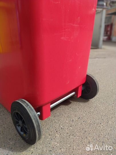 Контейнер для мусора 240 л