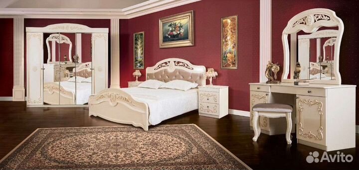 Продам спальный гарнитур