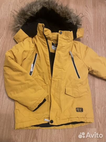 Зимняя куртка с мехом на мальчика 122