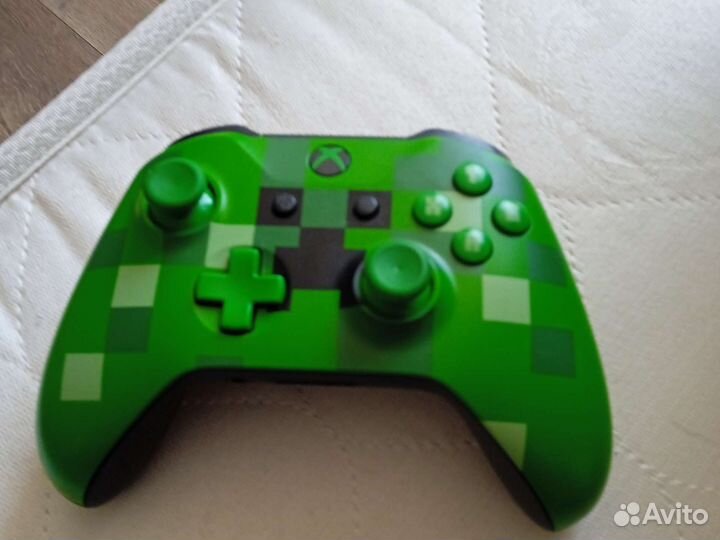 Коллекционный геймпад xbox one