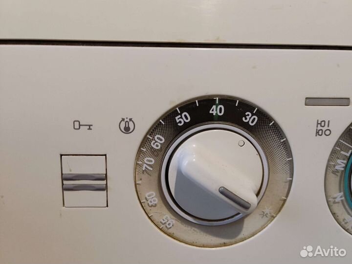 Узкая стиральная машина Zanussi 4 кг 900 об