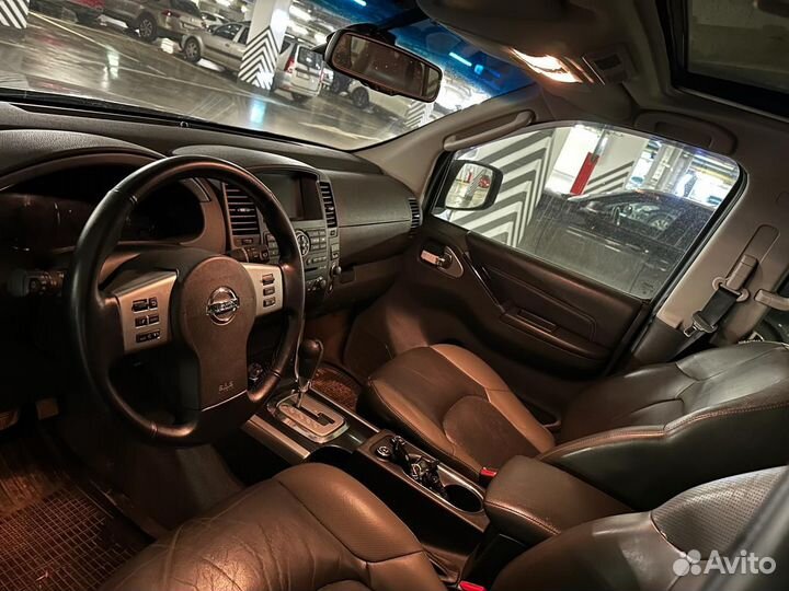 Nissan Pathfinder 2.5 AT, 2010, 229 000 км