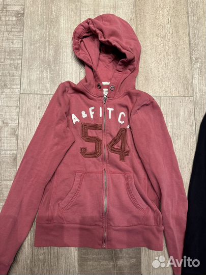 Толстовки женские Abercrombie