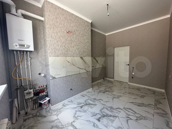 1-к. квартира, 37,4 м², 1/4 эт.