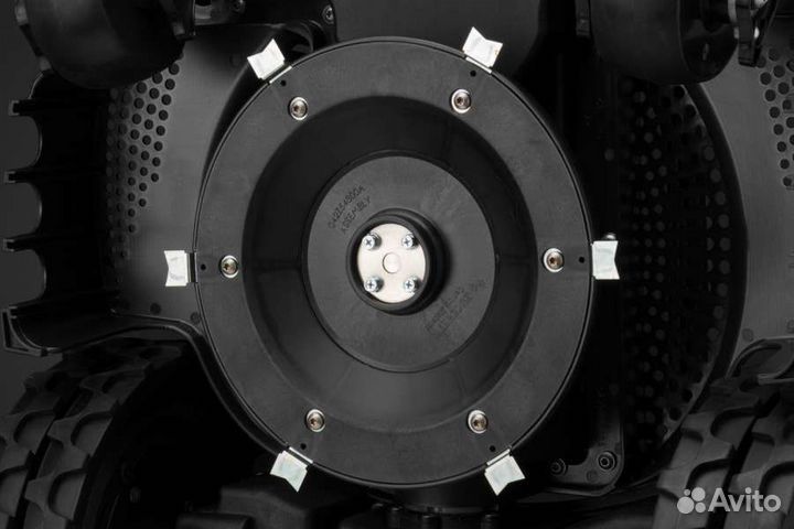 Газонокосилка робот Caiman Tech X4 Elite Medium