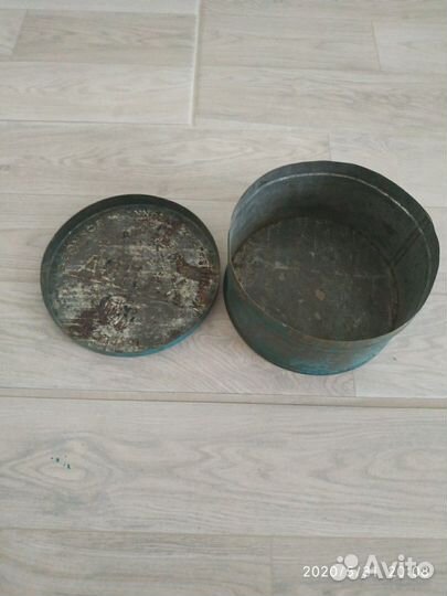 Банка жестяная 