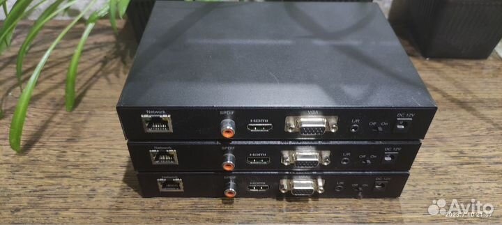 Сетевой рекламный плеер avel PN300