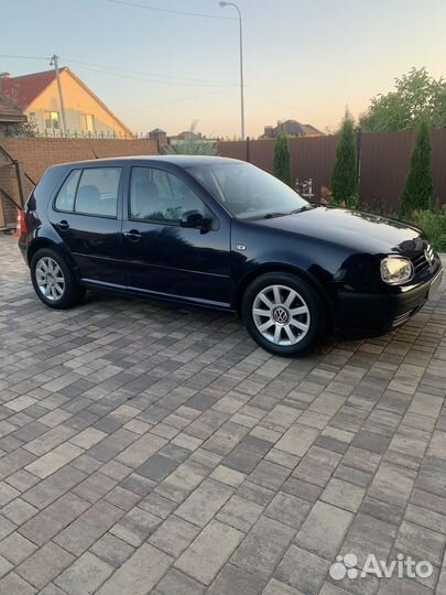 Volkswagen Golf, 1998