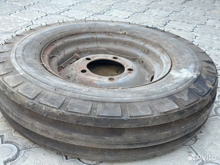 Колеса на трактор
