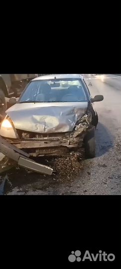 Renault Symbol 1.4 МТ, 2003, битый, 228 000 км