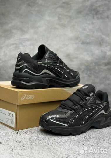 Черные Asics Gel Preleus GoreTex