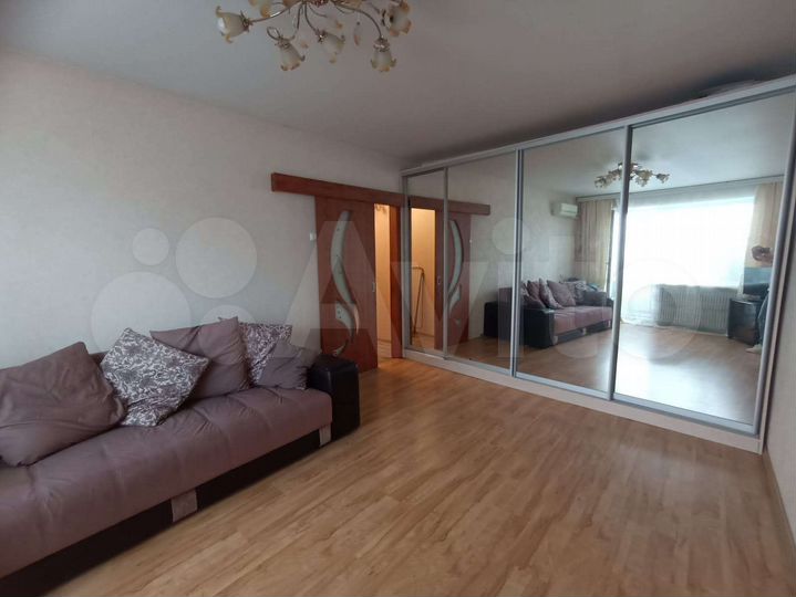 2-к. квартира, 54 м², 9/9 эт.