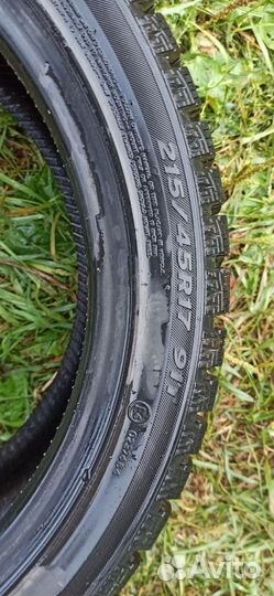 Hankook Winter I'Pike 215/45 R17