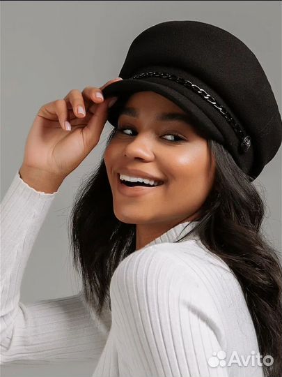 Пальто с кепи