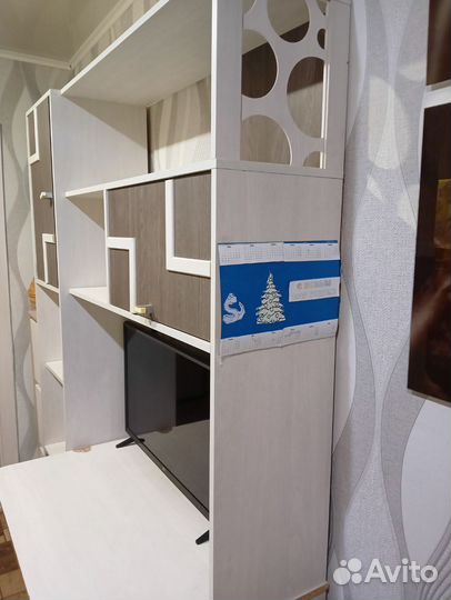 Письменный стол