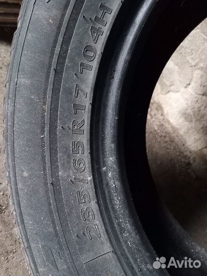 Kumho Ecsta V710 235/65 R17