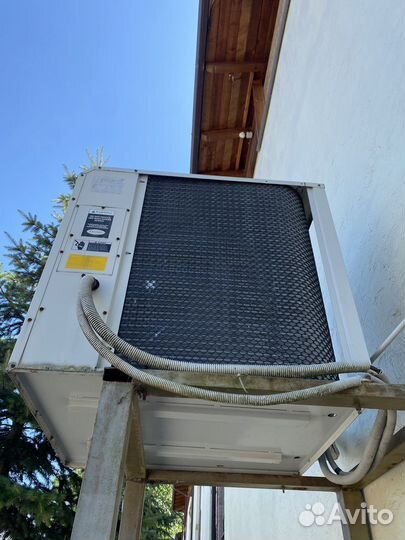 Кондиционерный/вентиляционный блок