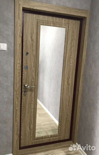 Ремонт двери, замена замка, ручек, обшивки