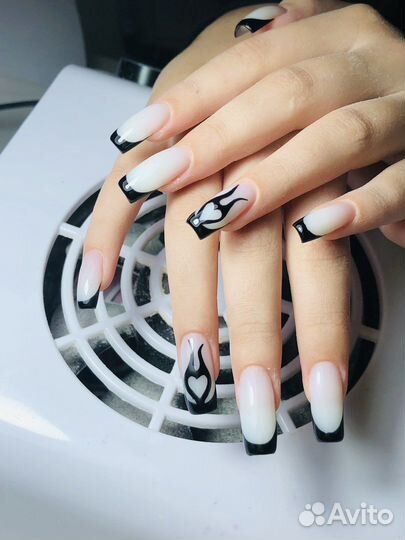 Маникюр педикюр