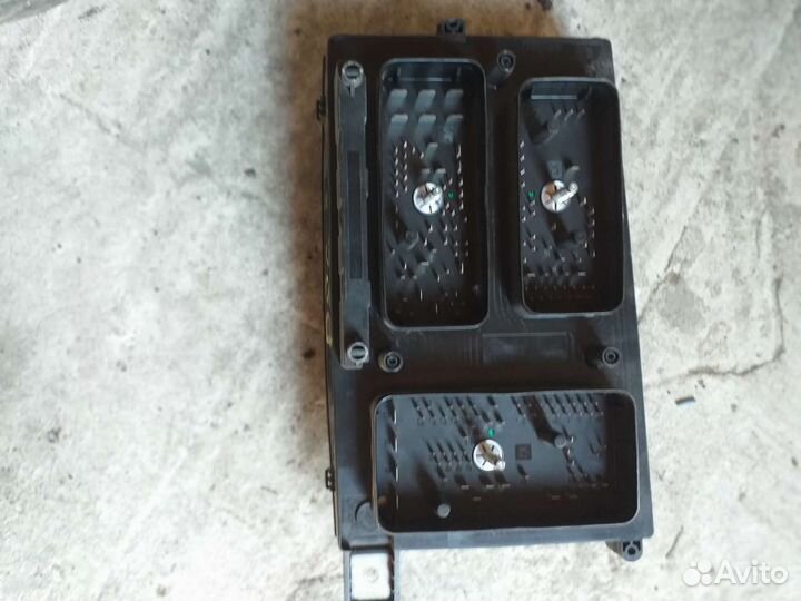 Блок предохранителей opel astra h GZ