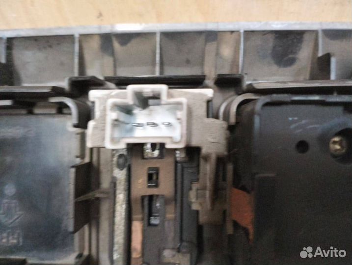 Плафон салона Rover 400 (ящик01)