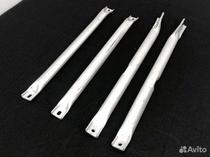 Распорка стоек правая Bmw X5 G05 B57D30B 2022